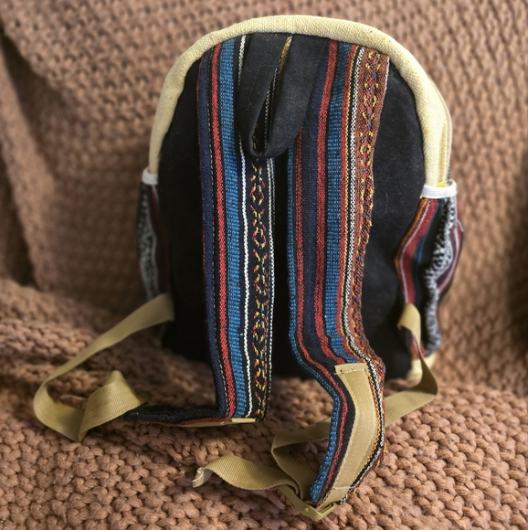 Himalayan Hemp Mini Backpack - Picture 3 of 4